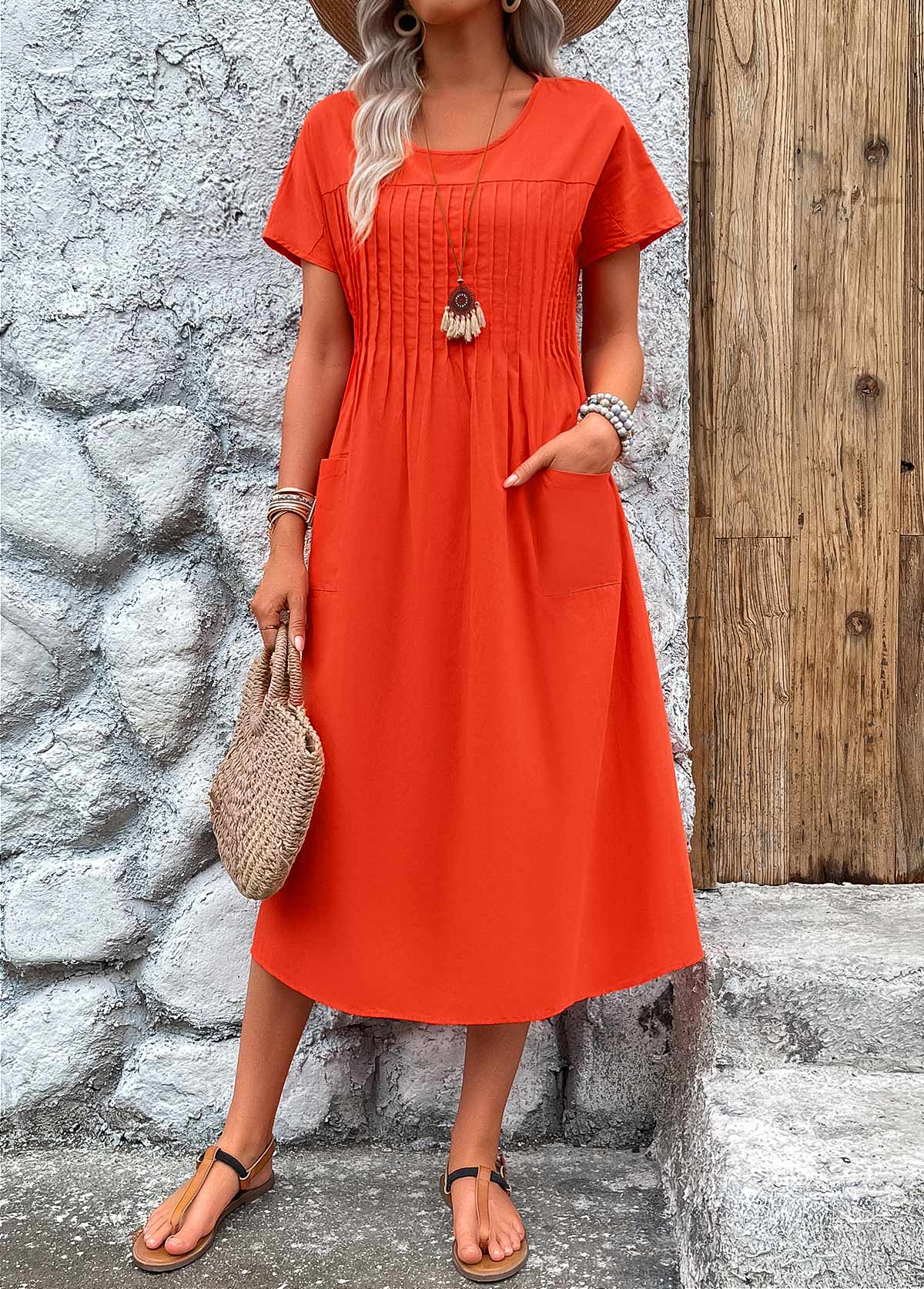 Robe À Manches Courtes & À Col Rond