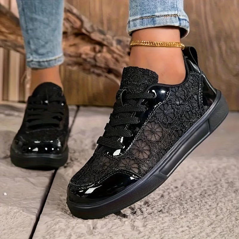 Floria™ – Sneaker in pizzo floreale elegante