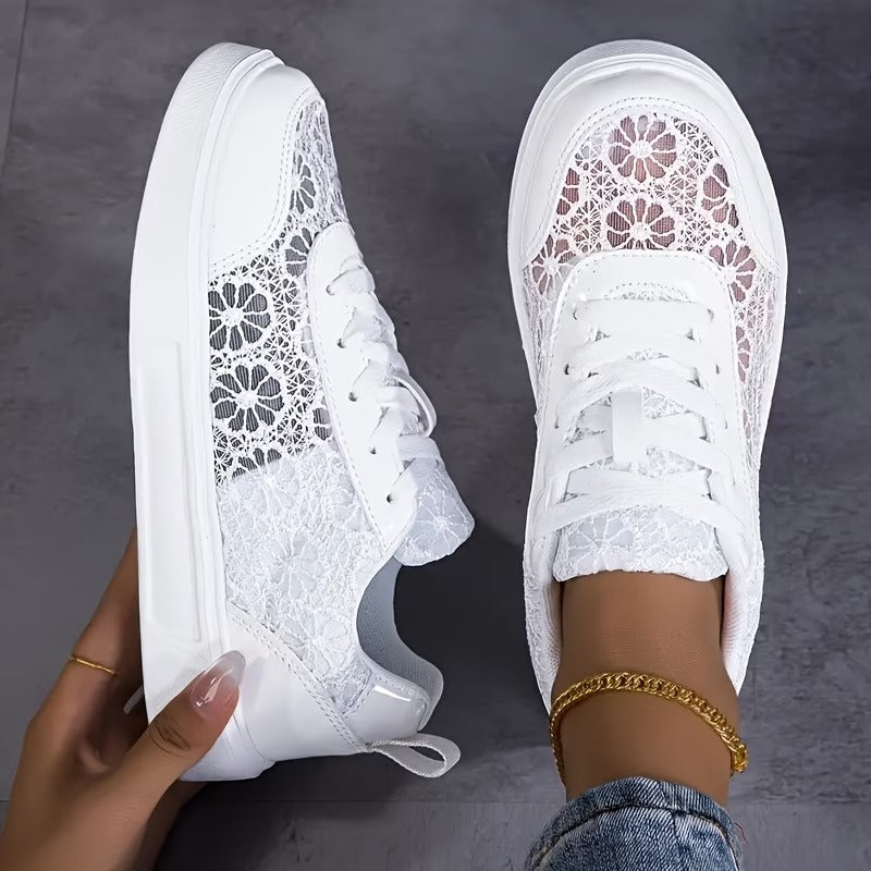 Floria™ – Sneaker in pizzo floreale elegante