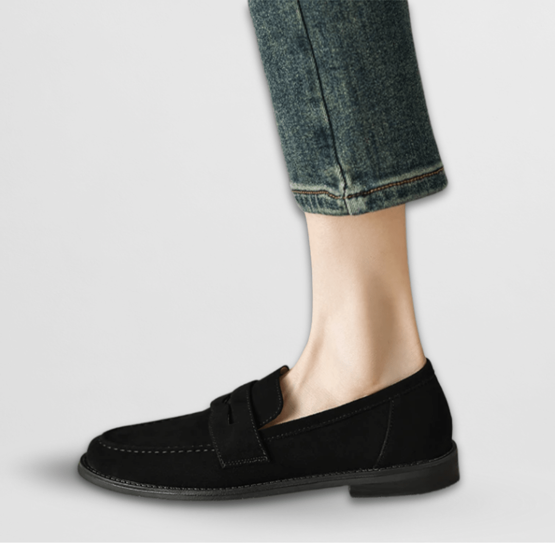 Lina™ – Mocassini Classici in Suede