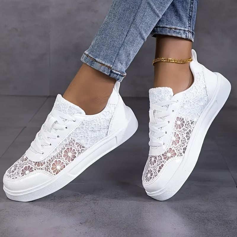 Floria™ – Sneaker in pizzo floreale elegante