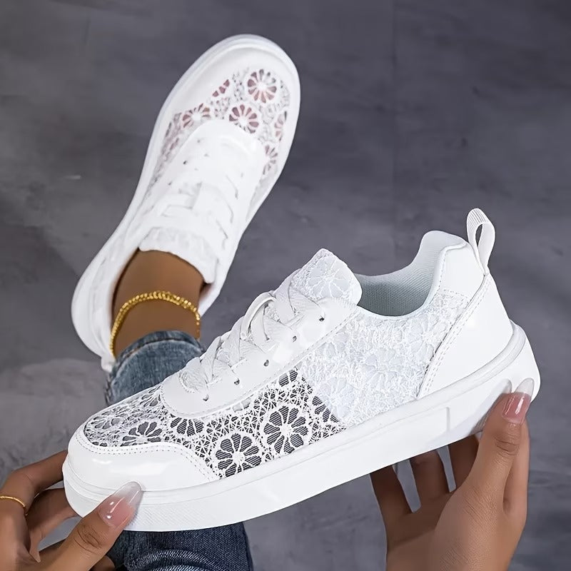 Floria™ – Sneaker in pizzo floreale elegante