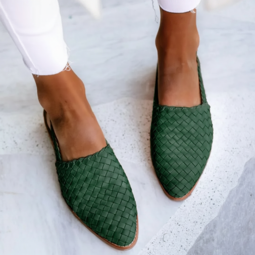 Aela™ – Slip-on Ultraleggere con Supporto Ammortizzato