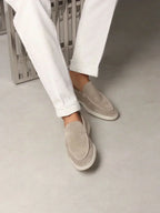 Classico | Mocassino Camoscio — Grigio Chiaro