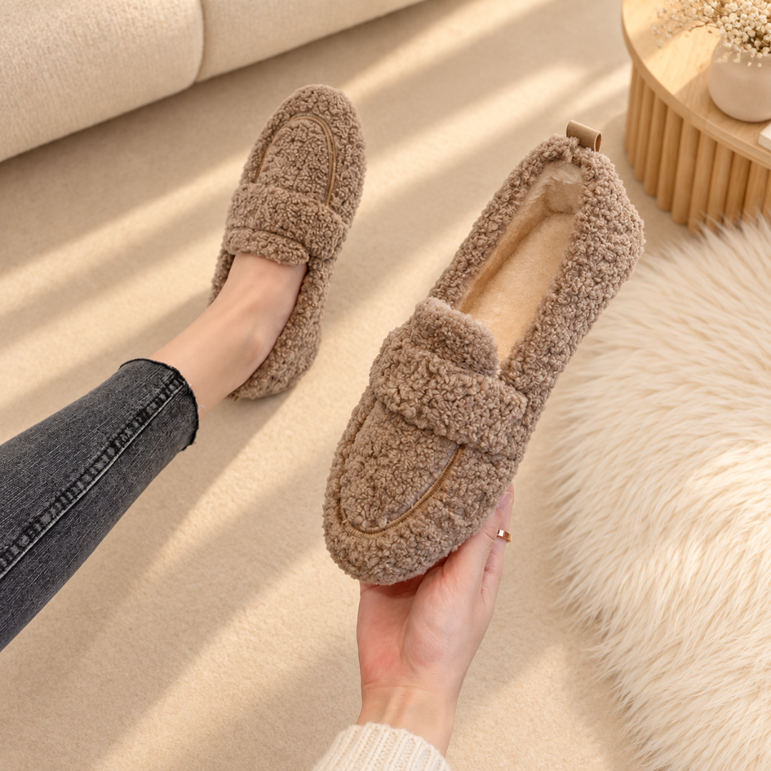 Sofi™ – Calde pantofole in tessuto Teddy