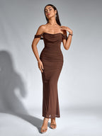 Robe À Épaules Dénudées, Froncée & Zippée Dans Le Dos