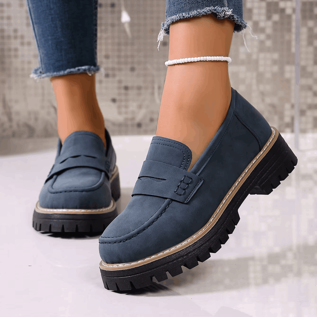 Mira™ – Mocassini con Plateau Stile College