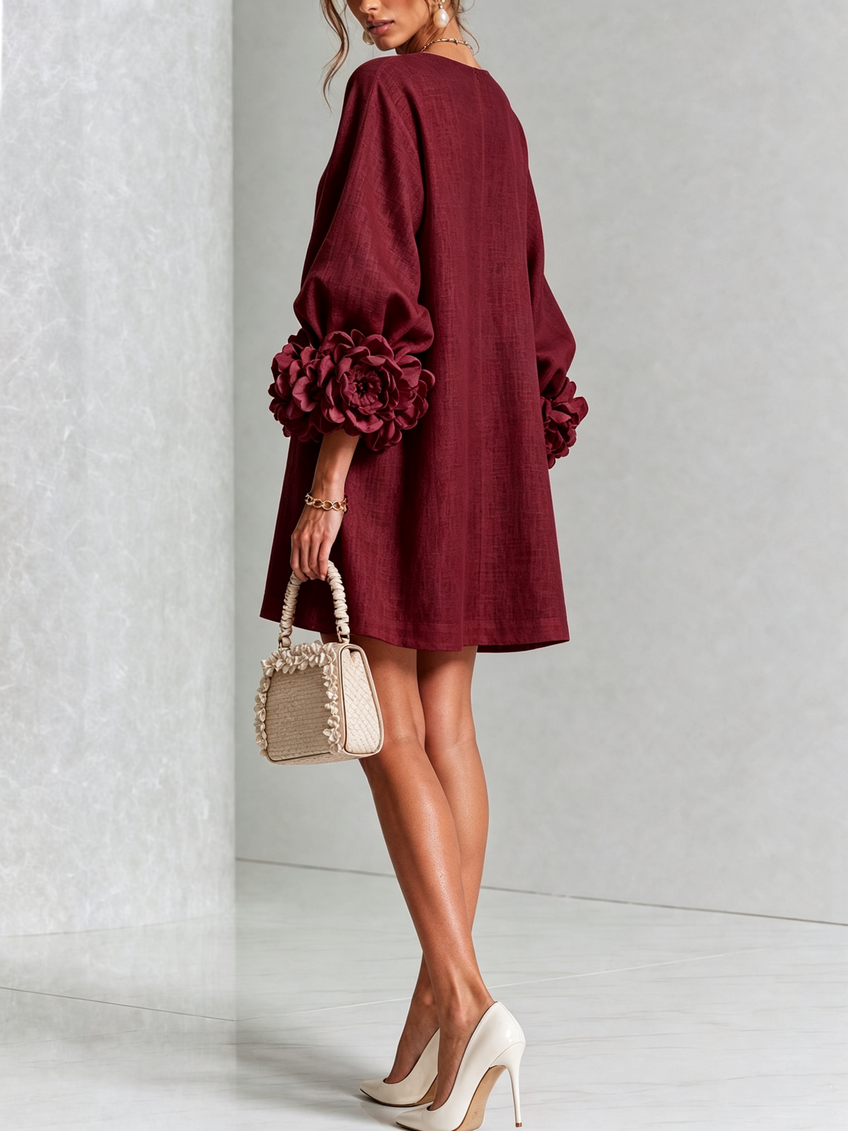 Robe Boutonnée Avec Des Poignets À Motif Floral