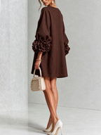 Robe Boutonnée Avec Des Poignets À Motif Floral