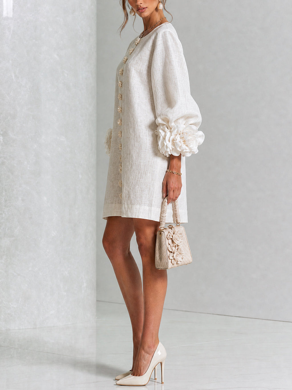 Robe Boutonnée Avec Des Poignets À Motif Floral