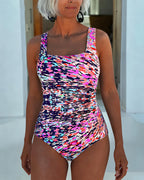 Maillot De Bain À Motifs Offrant Un Bon Maintien