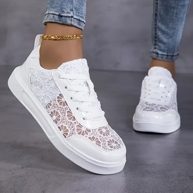 Floria™ – Sneaker in pizzo floreale elegante
