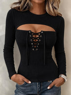 Pull Sylvie Avec Découpes & Lacets